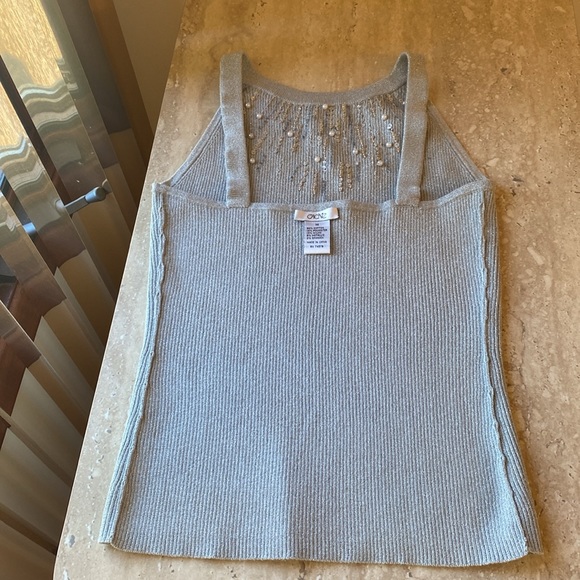 Cachet,silver metallic/pearl,excellent condition,measurements in pictures below. - Picture 6 of 7